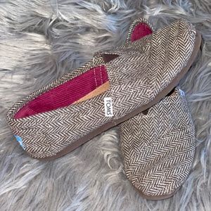 VGUC Toms Metallic Brown Herringbone Classic Slip-on Alpargata Size 6.5